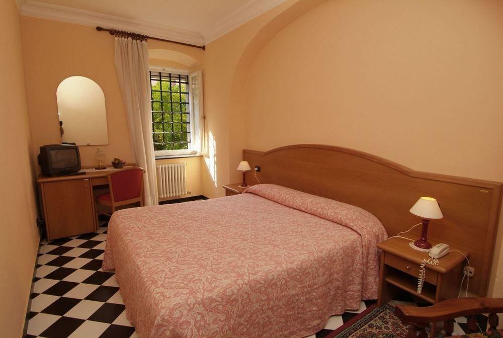 Fieschi Boutique Hotel