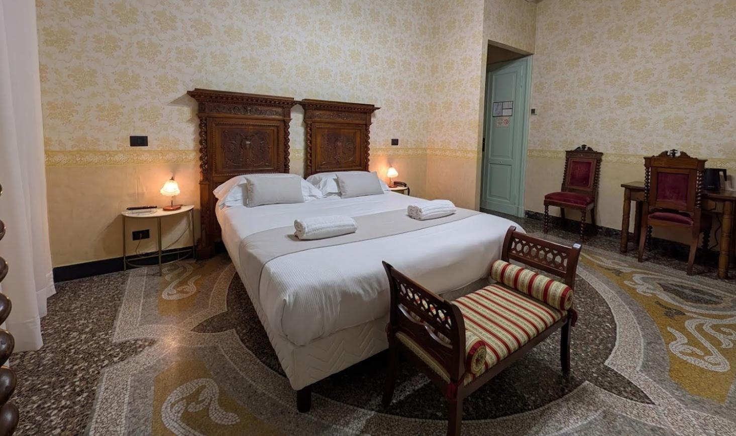 Fieschi Boutique 3*